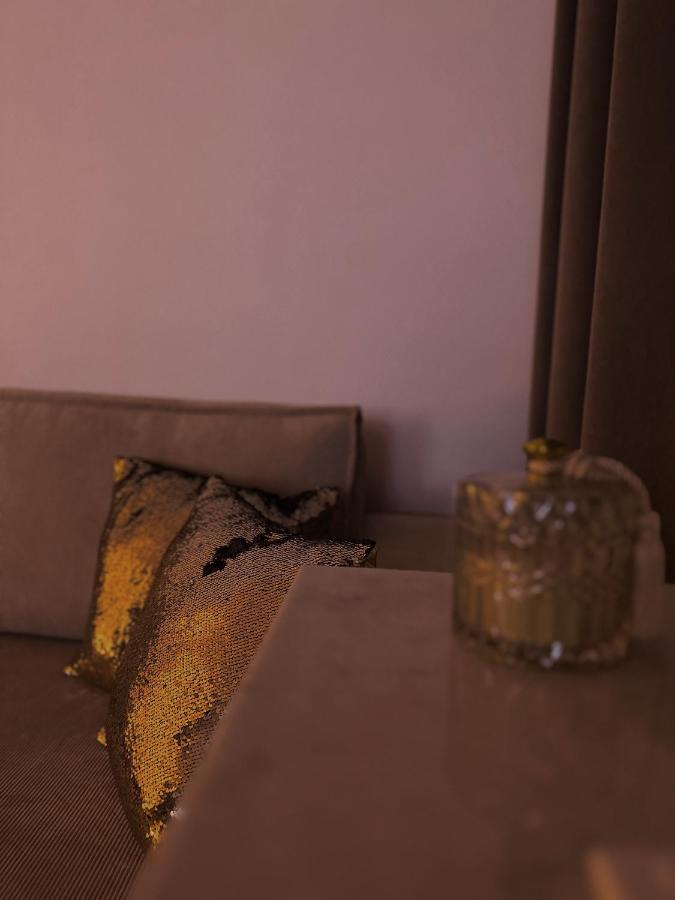 Apartmán Loft Przy Placu Niepodleglosci Jelení Hora Exteriér fotografie